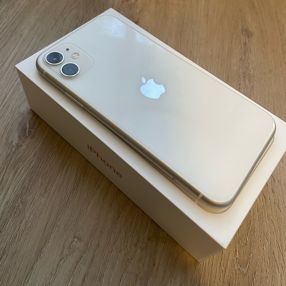 Apple iPhone 11 64g White